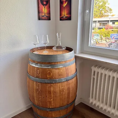 Staypfalz - 3 & Parkplatz Apartamento *